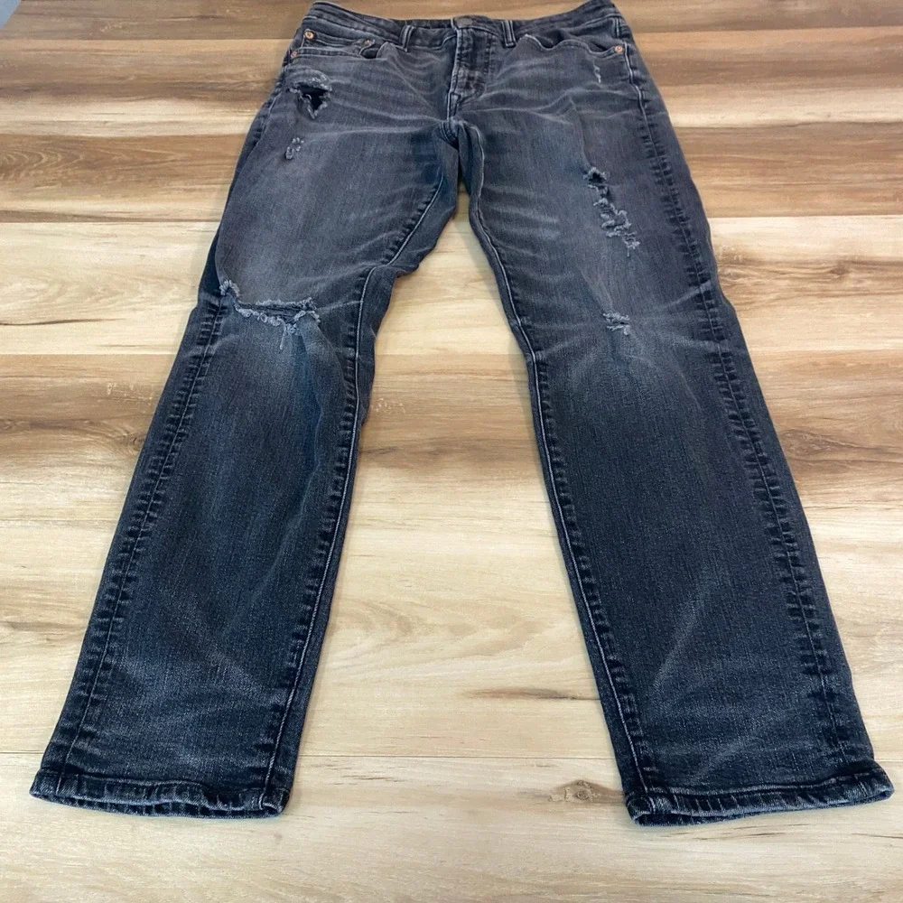 American Eagle Athletic Fit Airflex+ Distressed Black Jeans 30x30 Mens